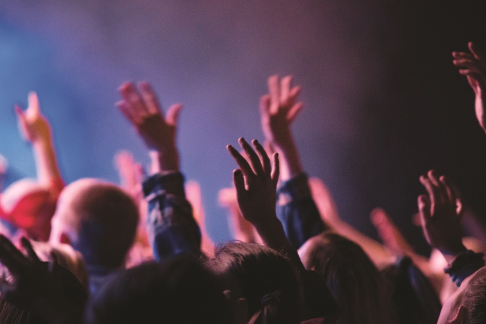 pentecostal-worship---istock-927678766_rt-cmyk pentecostal-worship---istock-927678766_rt-cmyk